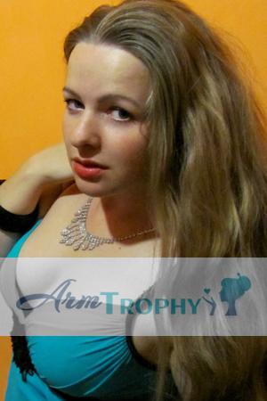 174201 - Oksana Age: 33 - Ukraine