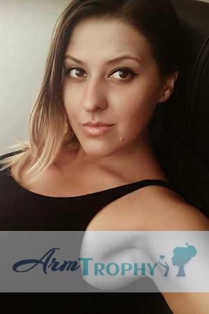 175285 - Alina Age: 31 - Ukraine