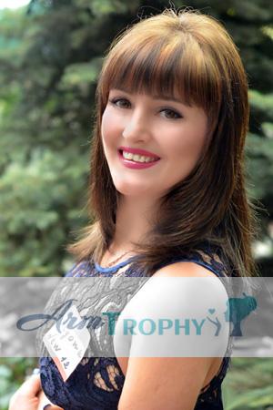 175609 - Alyona Age: 38 - Ukraine