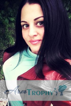 175765 - Alina Age: 32 - Ukraine