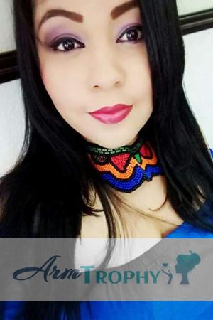 176251 - Monica Age: 31 - Colombia