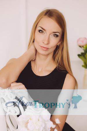 176362 - Tatiyana Age: 38 - Ukraine