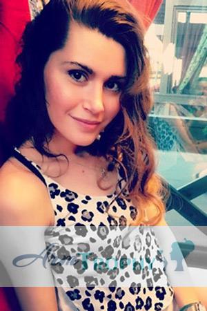 176463 - Evgenia Age: 33 - Russia