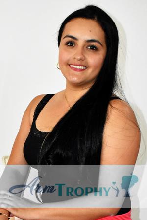177460 - Johana Andrea Age: 39 - Colombia