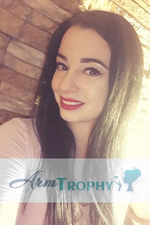 177587 - Elena Age: 35 - Russia