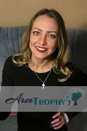 177714 - Alena Age: 32 - Russia