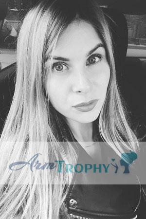178945 - Ekaterina Age: 31 - Russia