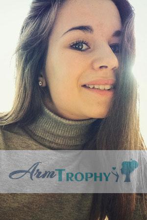 179152 - Albina Age: 23 - Russia
