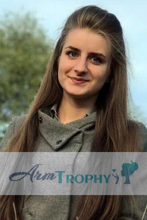 179449 - Alina Age: 25 - Belarus