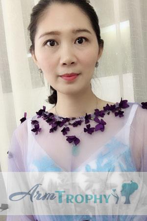 179917 - Susan Age: 40 - China
