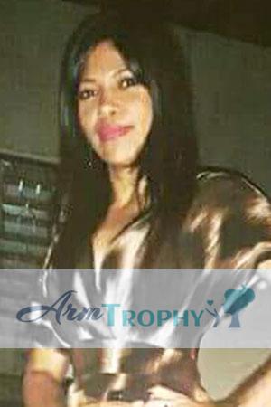 180641 - Elliet Age: 43 - Costa Rica