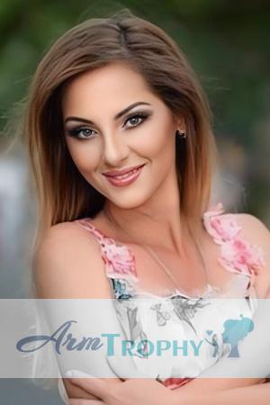 181253 - Oksana Age: 52 - Ukraine