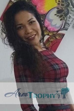 181831 - Vanessa Age: 40 - Colombia