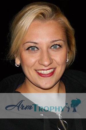 182894 - Viktorija Age: 36 - Ukraine