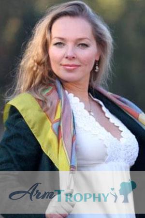 182981 - Elena Age: 46 - Germany