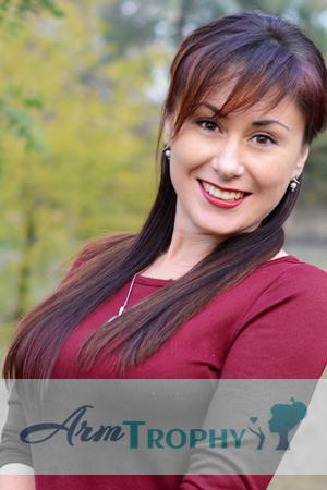 183315 - Yuliya Age: 41 - Ukraine
