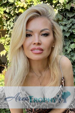 183383 - Ella Age: 50 - Ukraine