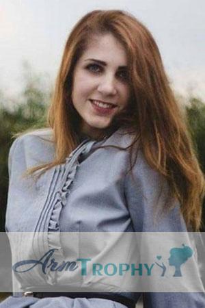 183390 - Julia Age: 23 - Ukraine