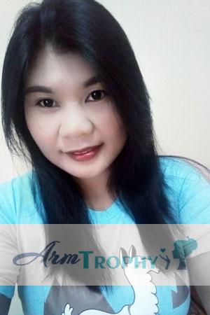 183502 - Boonmee Age: 35 - Thailand