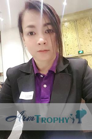 184203 - Rinna (Noi) Age: 50 - Thailand
