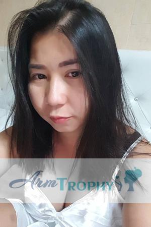 184216 - Pratoom (C) Age: 32 - Thailand