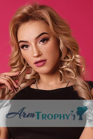 184369 - Natalia Age: 36 - Ukraine