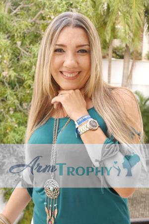 184449 - Delaney Age: 52 - Colombia