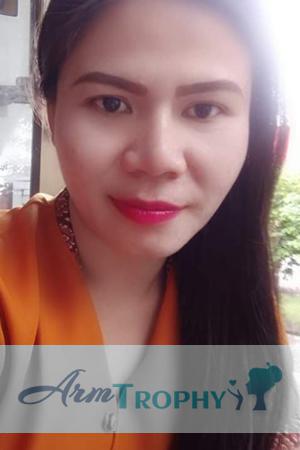 184455 - Charin (Lyn) Age: 35 - Thailand