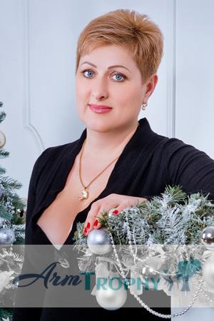 184546 - Elena Age: 49 - Ukraine