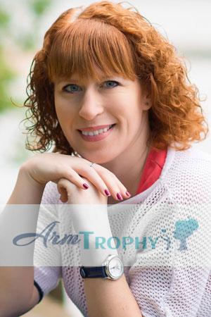 185004 - Elena Age: 43 - Ukraine