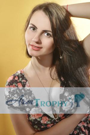 185293 - Oksana Age: 34 - Ukraine