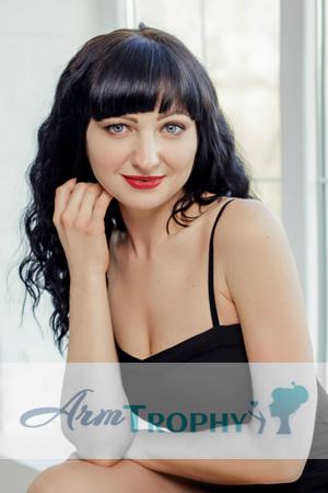 185305 - Yuliya Age: 38 - Ukraine