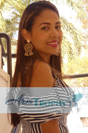 185552 - Carmen Age: 40 - Colombia