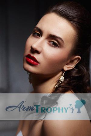187378 - Olga Age: 33 - Russia