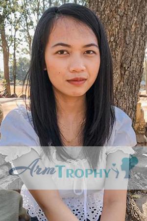 191026 - Namtip Age: 24 - Thailand