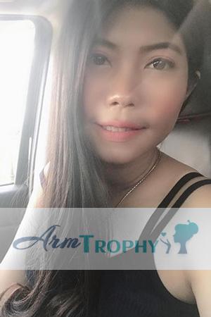191497 - Rungnapa Age: 30 - Thailand