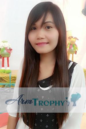 192570 - Kawita Age: 35 - Thailand