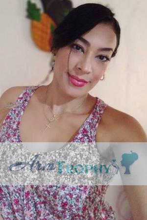 193458 - Heidy Age: 46 - Colombia