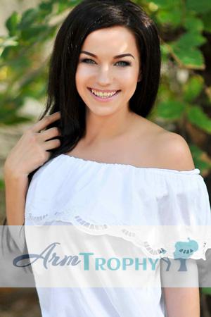 194343 - Elena Age: 31 - Ukraine