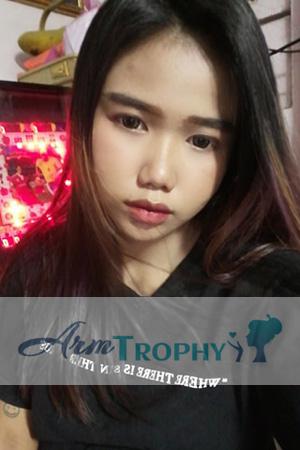 194523 - Areeya Age: 25 - Thailand