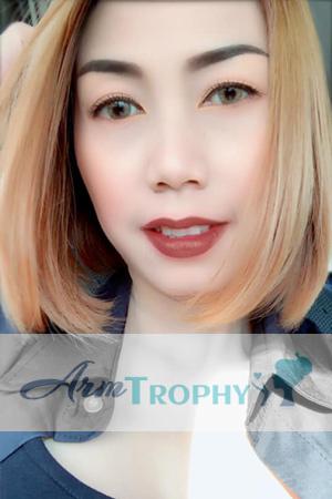 195010 - Kamonpan (Ple) Age: 37 - Thailand