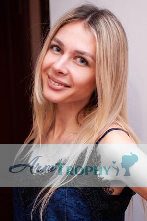 197343 - Svetlana Age: 32 - Ukraine