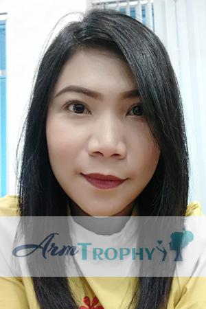 197429 - Naiyanet (Pui) Age: 36 - Thailand