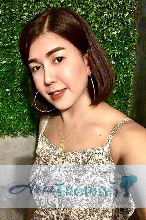 199773 - Natchaya Age: 38 - Thailand