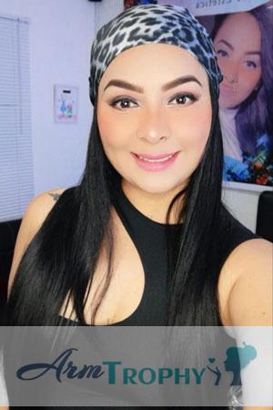 201729 - Sandra Age: 32 - Colombia