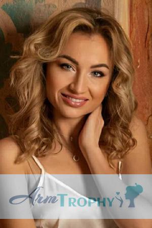 203096 - Elena Age: 34 - Ukraine