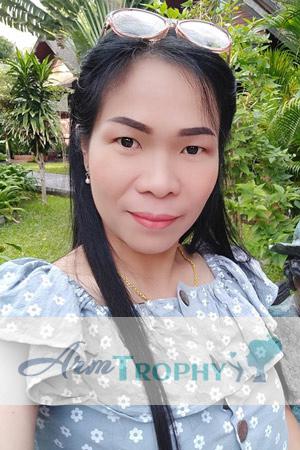 203724 - Poonyanuch Age: 42 - Thailand
