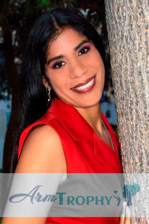 203849 - Lesly Age: 35 - Peru