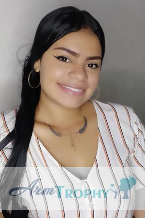 204016 - Lina Age: 24 - Colombia