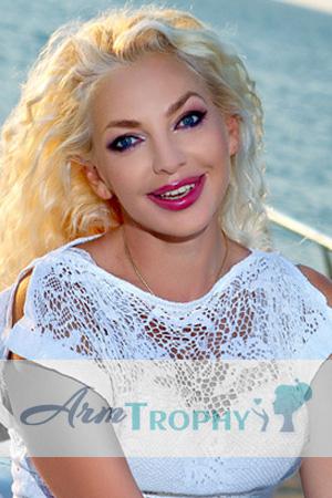 204660 - Natalie Age: 47 - Ukraine